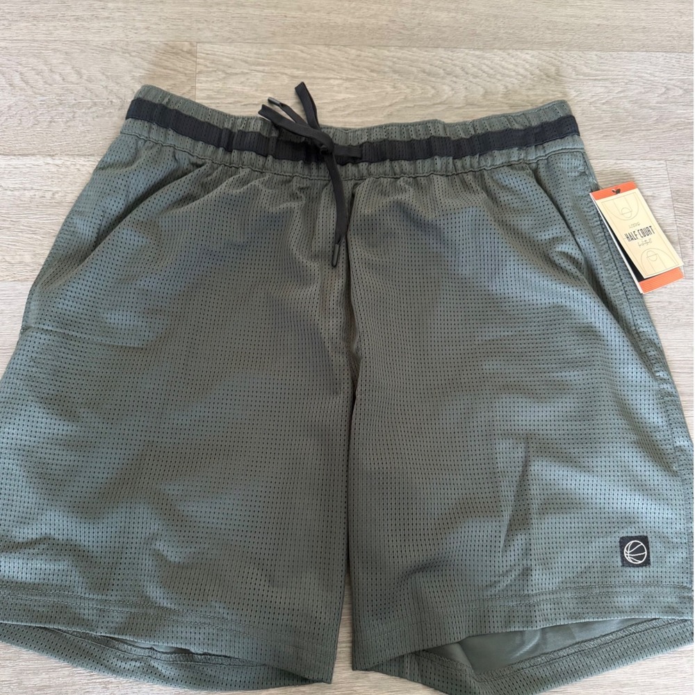 LEG3ND Half Court Basketball Shorts Mens XL Olive Green Mesh 8.5" Inseam NWT